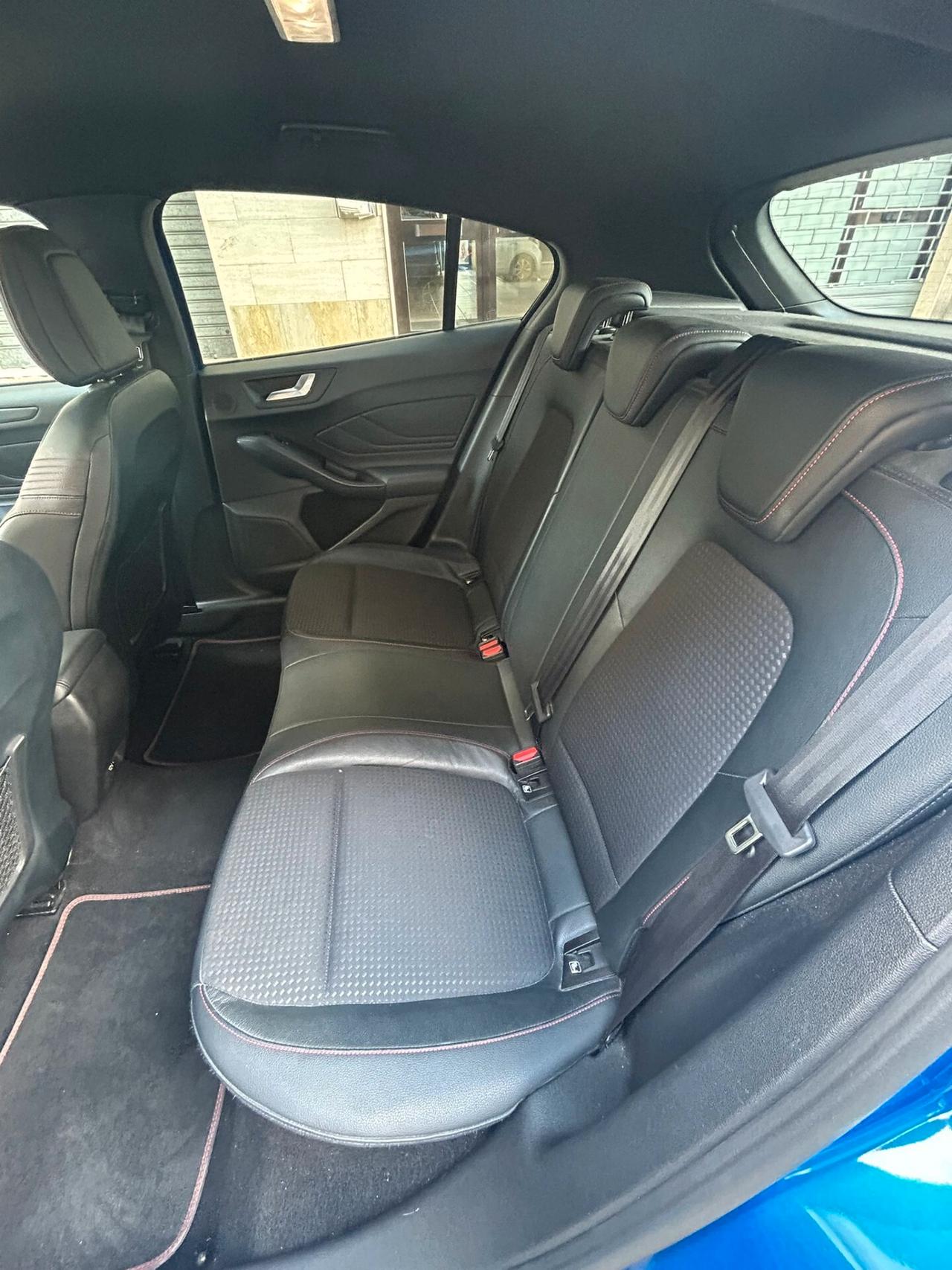 Ford Focus 1.0 EcoBoost 125 CV Start&Stop ST Line