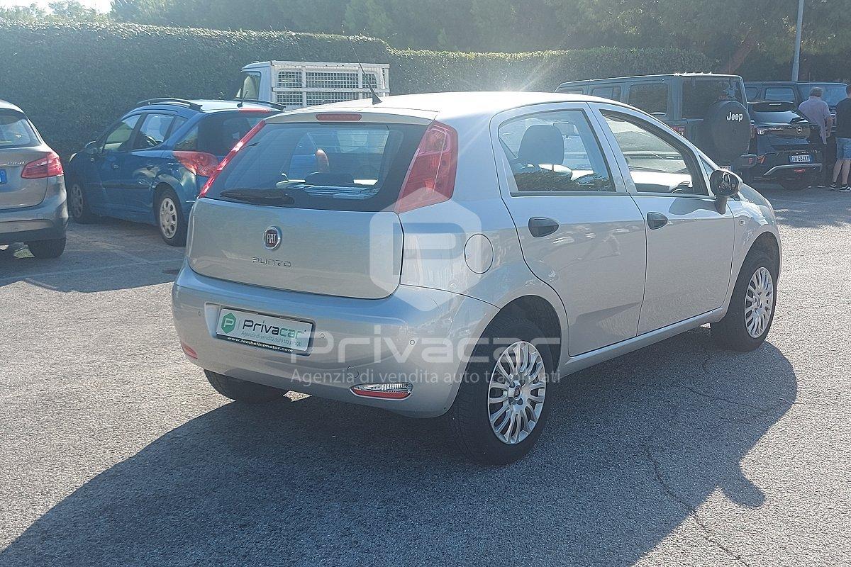 FIAT Punto 1.4 8V 5 porte Natural Power Street