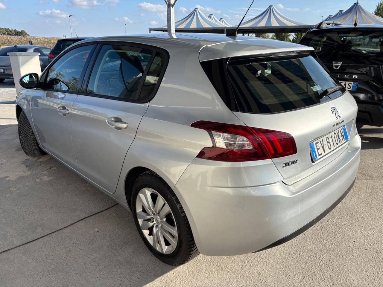 Peugeot 308 1.6 e-HDi 115 CV Stop&Start Business