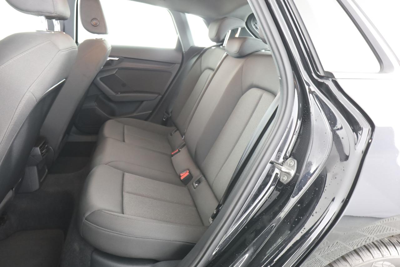 AUDI A3 4ª serie A3 SPB 30 TFSI S tronic Business
