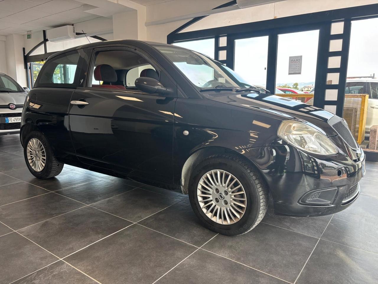 LANCIA YPSILON ANNO 2007 BZ GPL ADATTA NEOPATENTATI KM 177 MILA