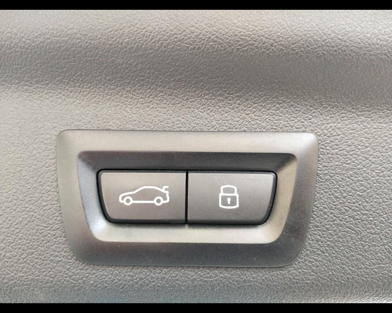 BMW X1 (U11) X1 sDrive 18d