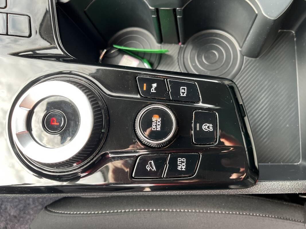 Kia Sportage 1.6 crdi mhev Business dct