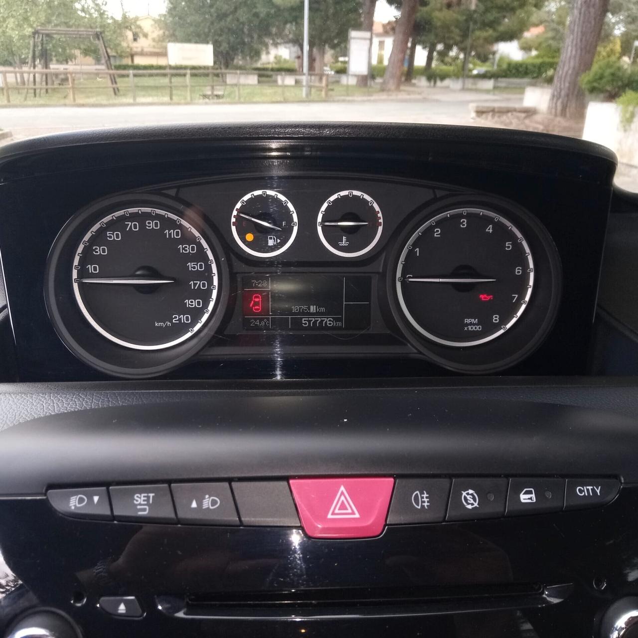 Lancia Ypsilon 1.2 69 CV 5 porte S&S Platinum