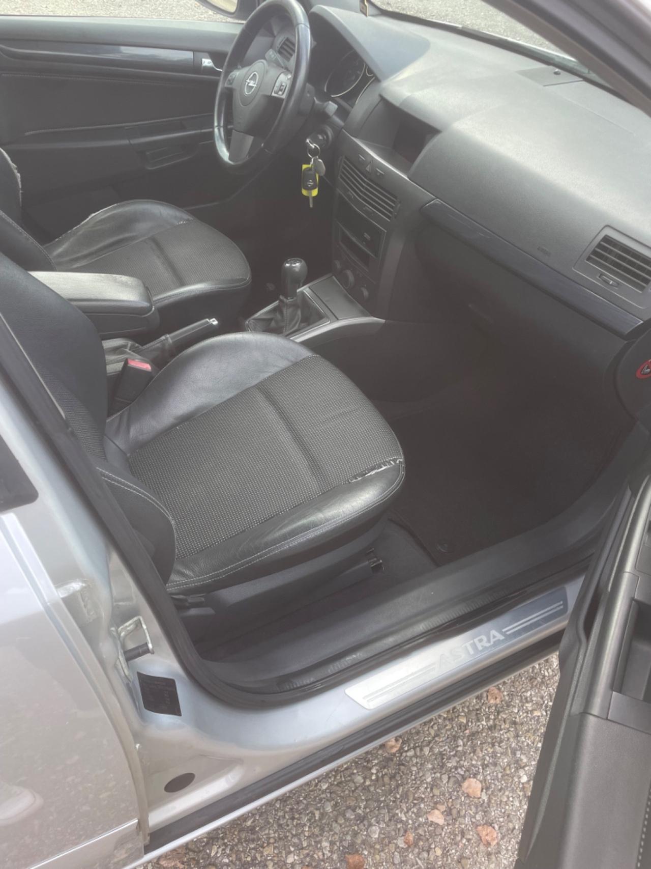 Opel Astra 1.9 CDTI 120CV Station Wagon Cosmo