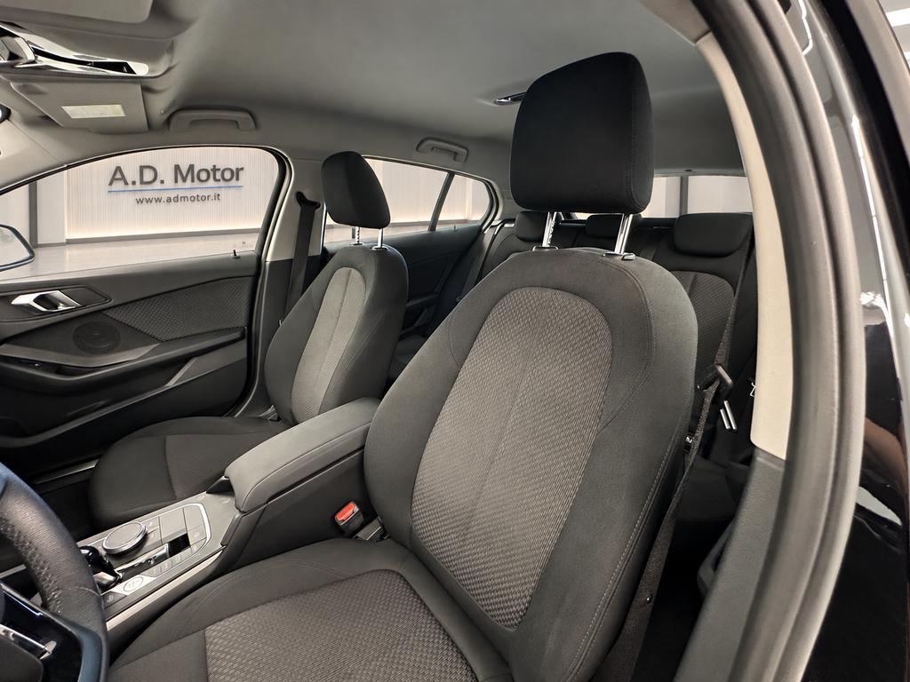 BMW Serie 1 5 Porte 120 d SCR Advantage xDrive Steptronic