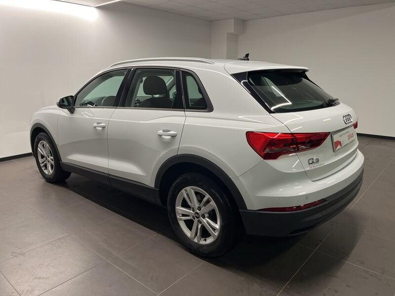 Audi Q3 Audi Business 35 TDI 110(150) kW(PS) S tronic