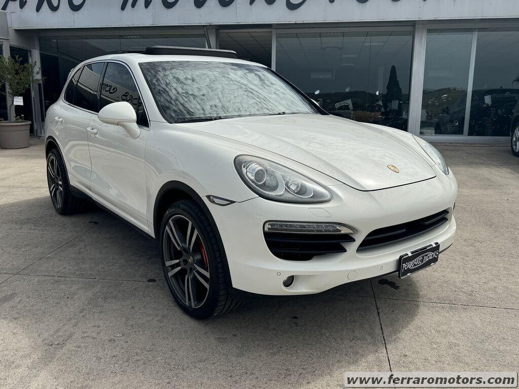 PORSCHE CAYENNE TETTO PANORAMICO A SOLI 219 EURO AL MESE