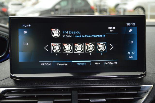 PEUGEOT 3008 PureTech Turbo 130 S&S Active Pack Carplay