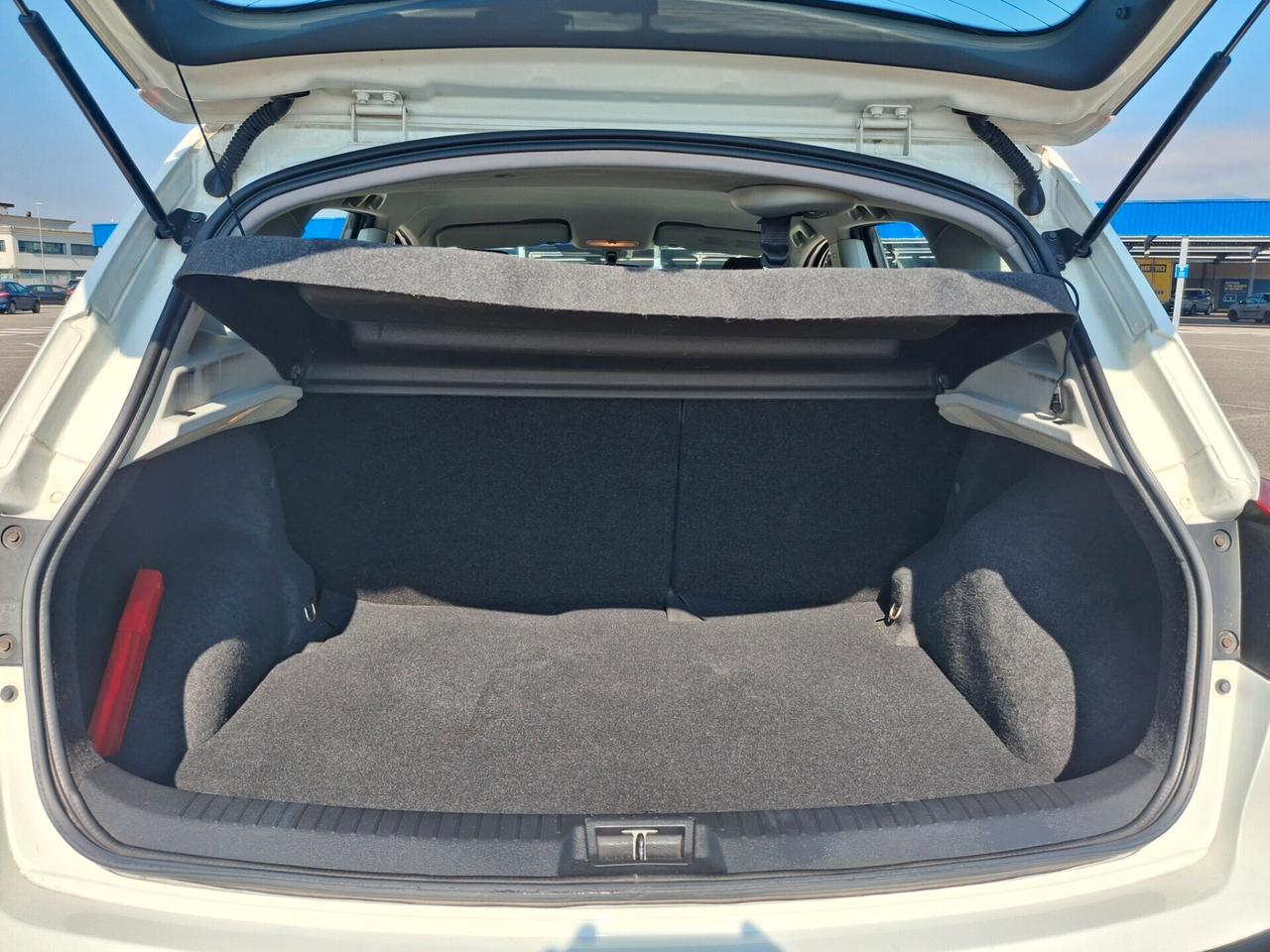 Nissan Qashqai 1.5 dCi Tekna-DIESEL-