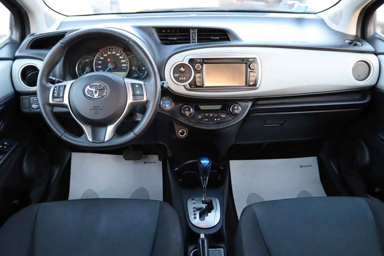 Toyota Yaris 1.5 Hybrid 5 porte Lounge