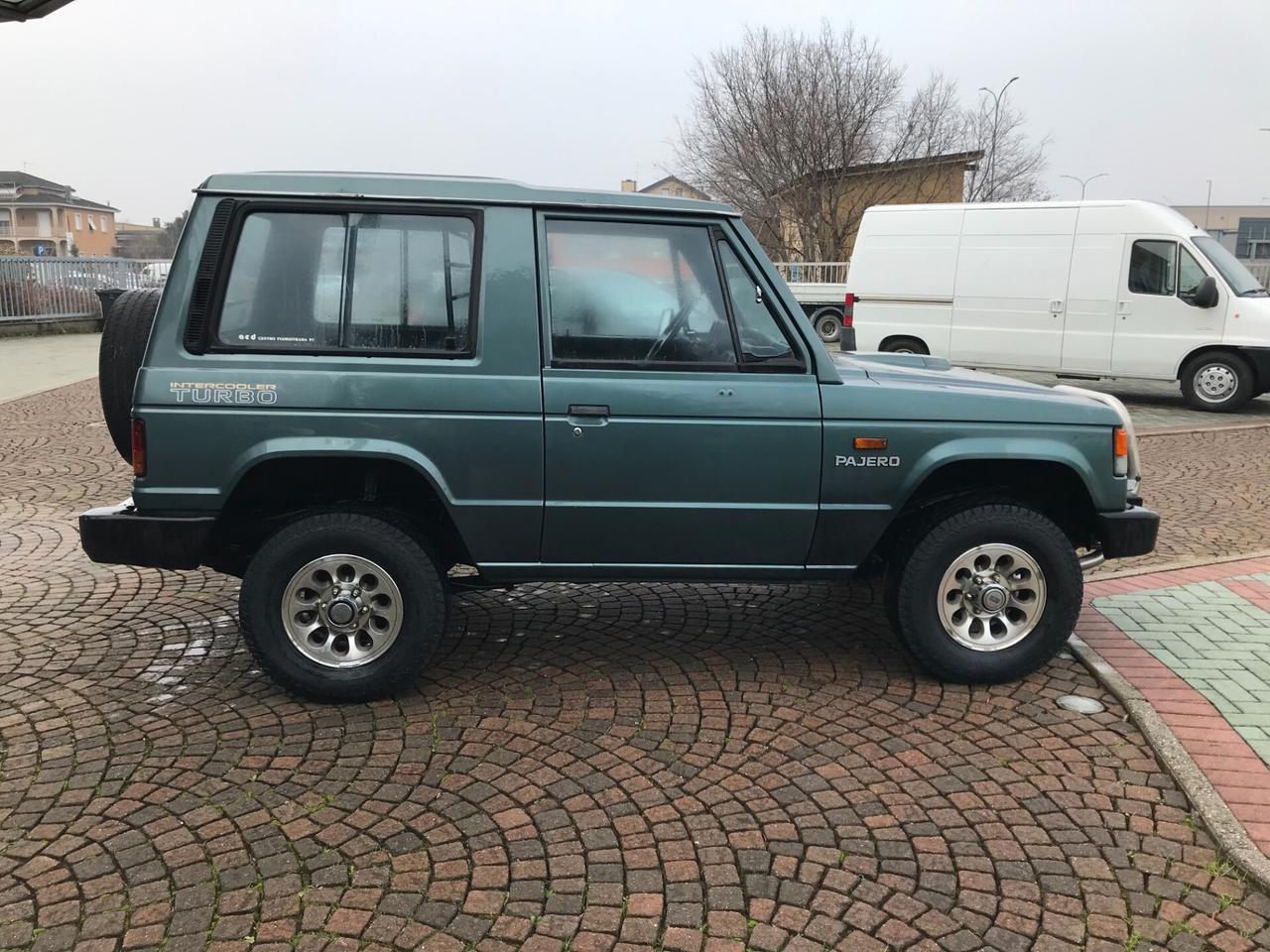 Mitsubishi Pajero 2.5 TDI N1 2 POSTI