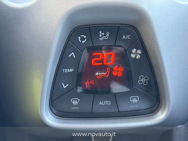 Toyota Aygo Aygo 5p 1.0 x-play my15