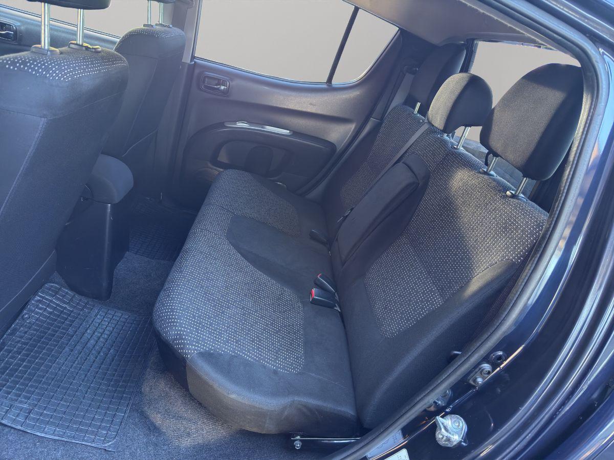 MITSUBISHI - L200 - 2.5 DI-D 178 CV DC Intense Plus