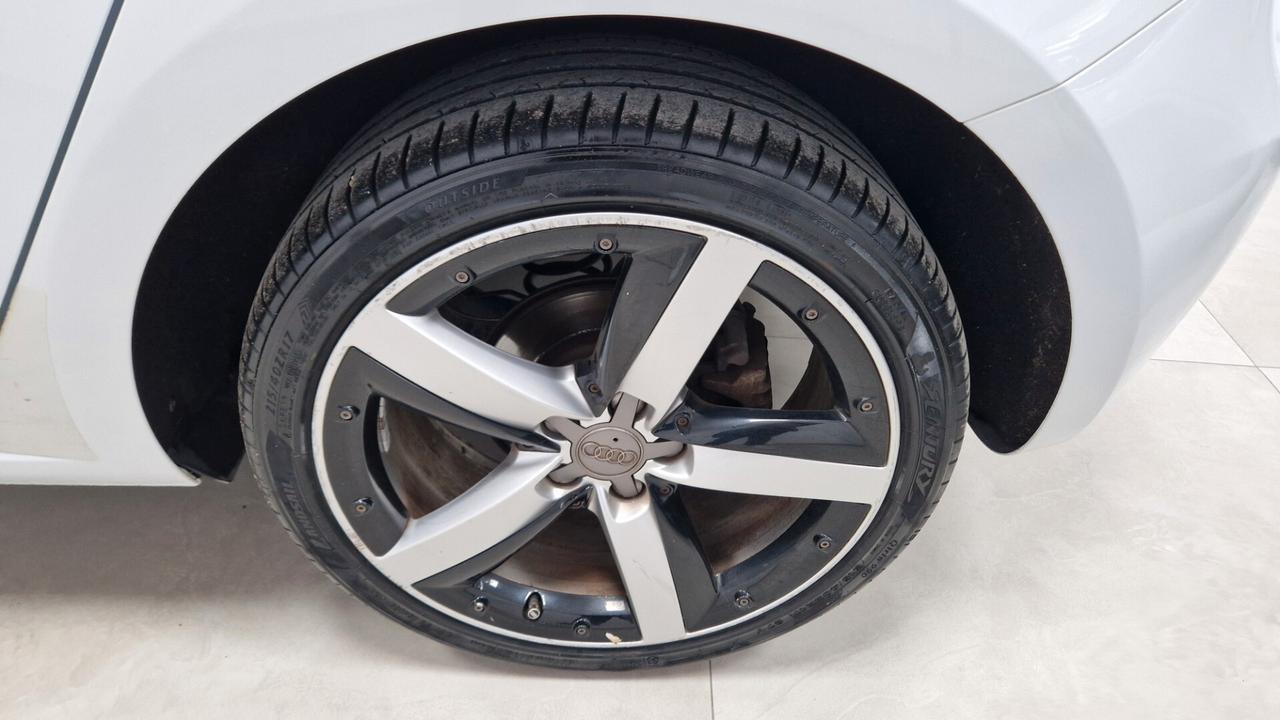 Audi A1 SPB 1.6 TDI 105 CV Attraction