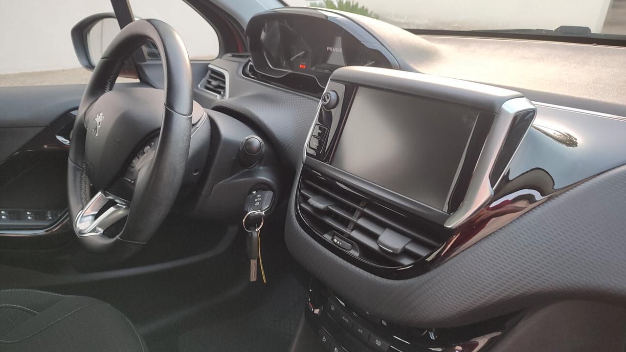 Peugeot 208 BlueHDi 75 5 porte Allure