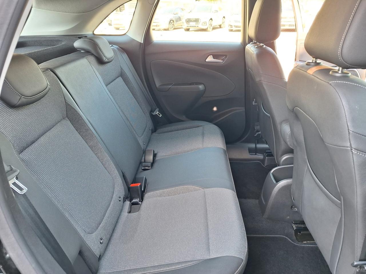 Opel Crossland 1.5 ECOTEC D 110 CV UNICO PROPRIETARIO IVA ESPOSTA X NEOPATENTATI