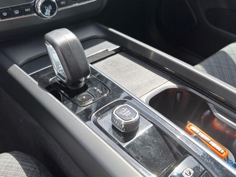 Volvo XC60 B4 D automatico Core