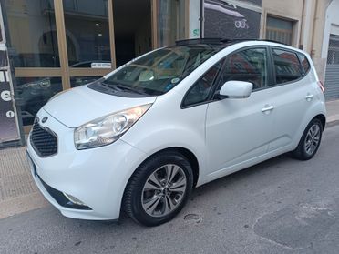 Kia Venga 1.4 CRDi 90CV COOL TETTO NAVI CAMERA