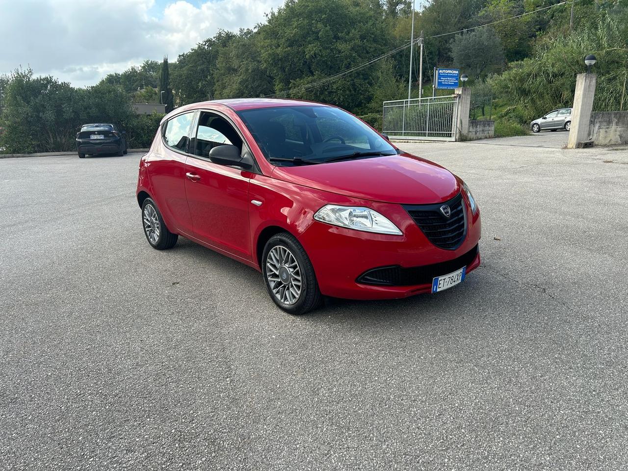 Lancia Ypsilon S MomoDesign 1.2 LPG