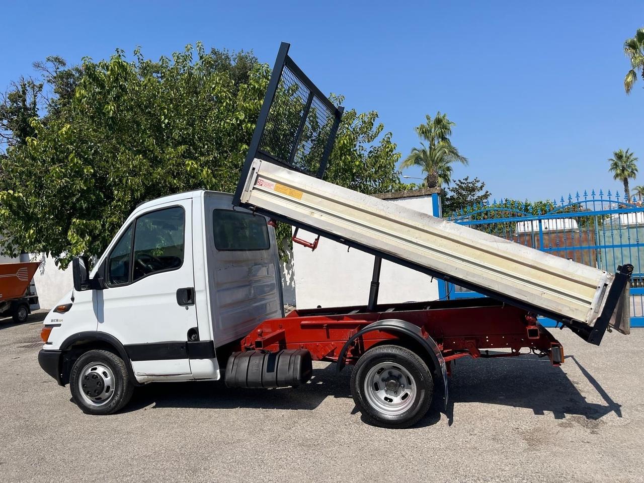 Iveco daily 35c12-2.3cc-cassone riba-2003