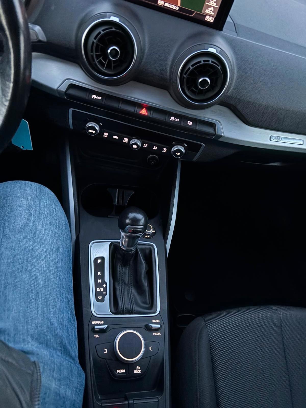 Audi Q2 30 TDI S tronic