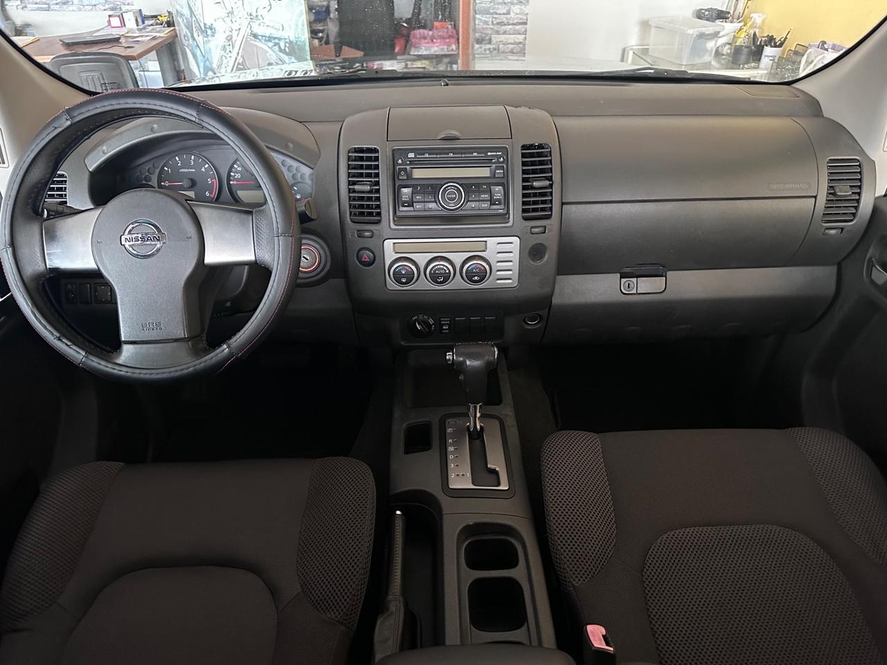 Nissan Navara 2.5 dCi 4 porte Double Cab SE