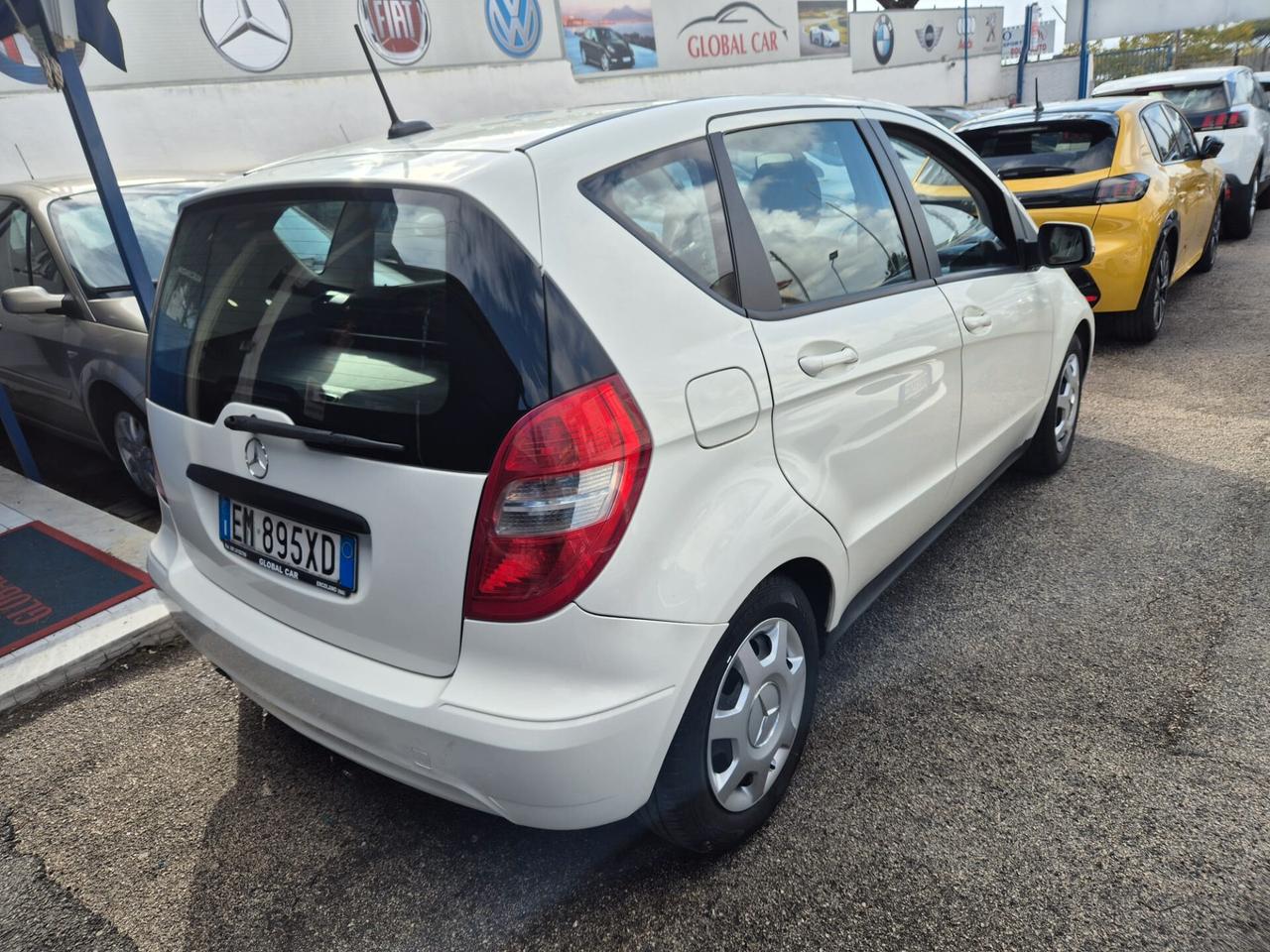 Mercedes-benzA 160 CDI BlueEFFICIENCY 2012