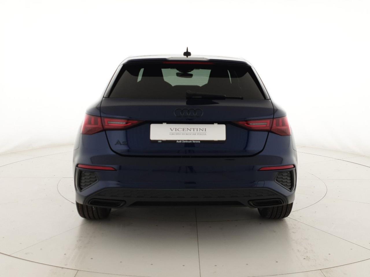 Sportback 35TDI 150CV S tronic Identity Black