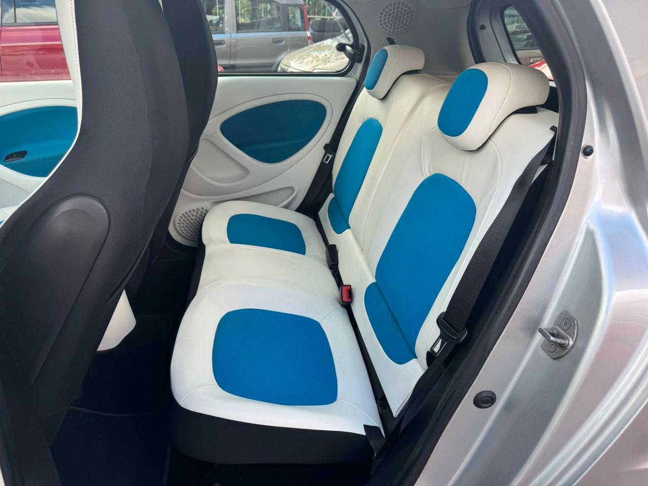 Smart ForFour 70 1.0 Proxy