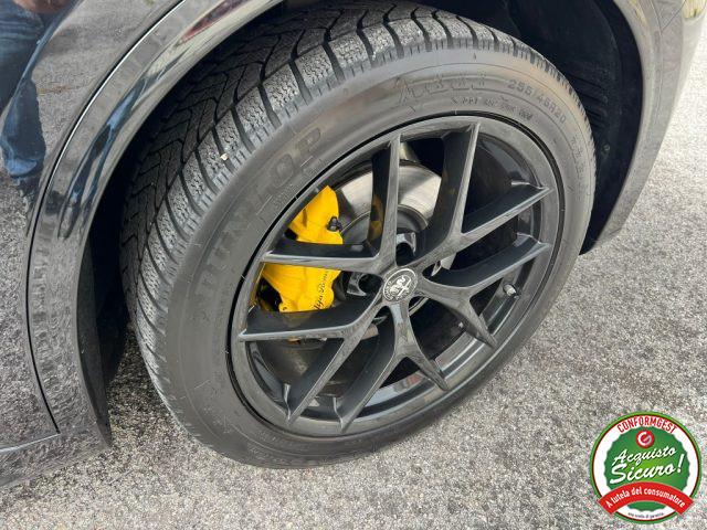 ALFA ROMEO Stelvio 2.2 Q4 TotalBlack Pinze Gialle -2000Rottam.