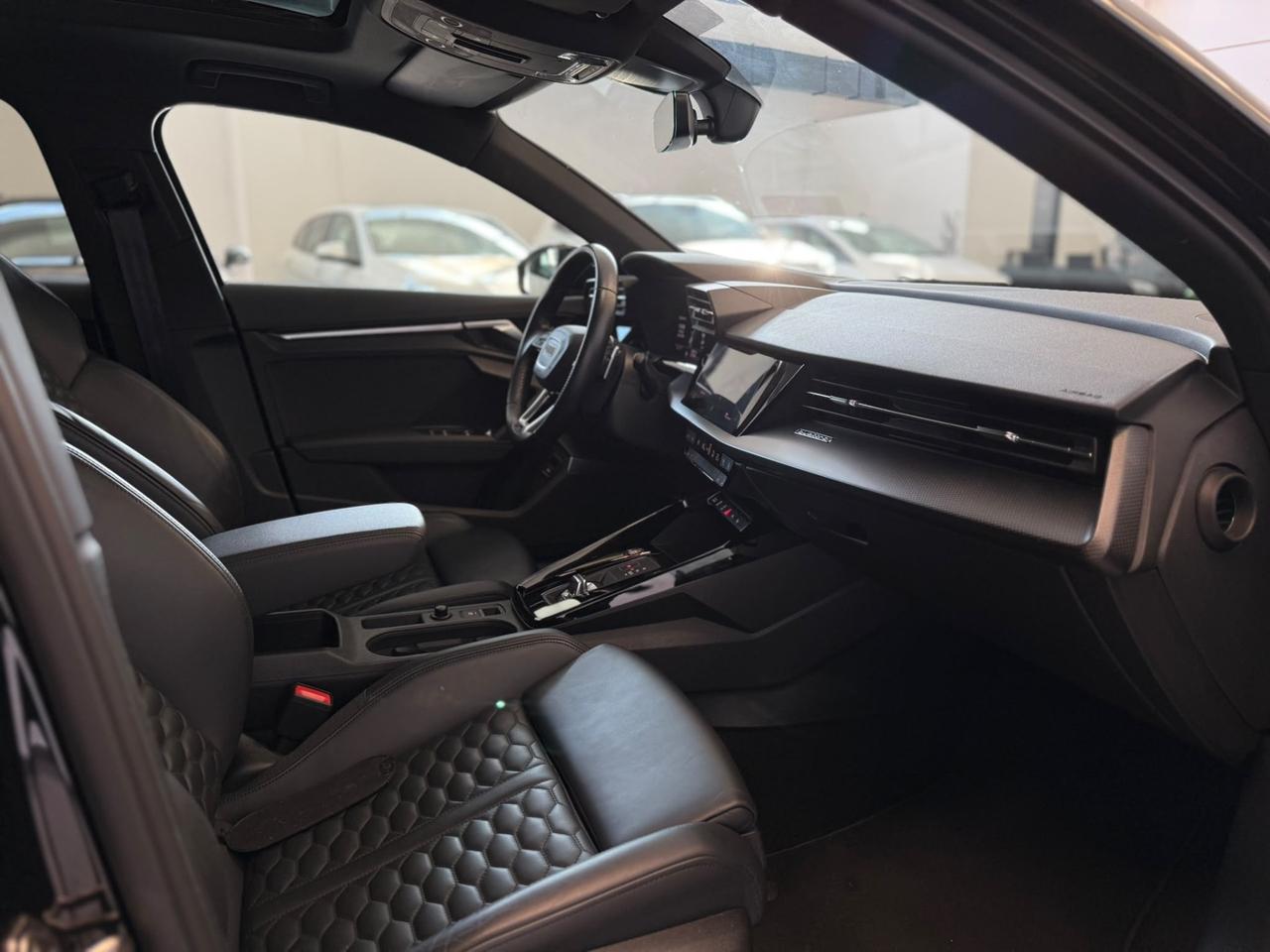Audi A3 RS 3 SPB TFSI quattro S tronic
