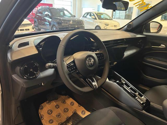 ALFA ROMEO Junior 1.2 145 CV Hybrid eDCT6 KM0