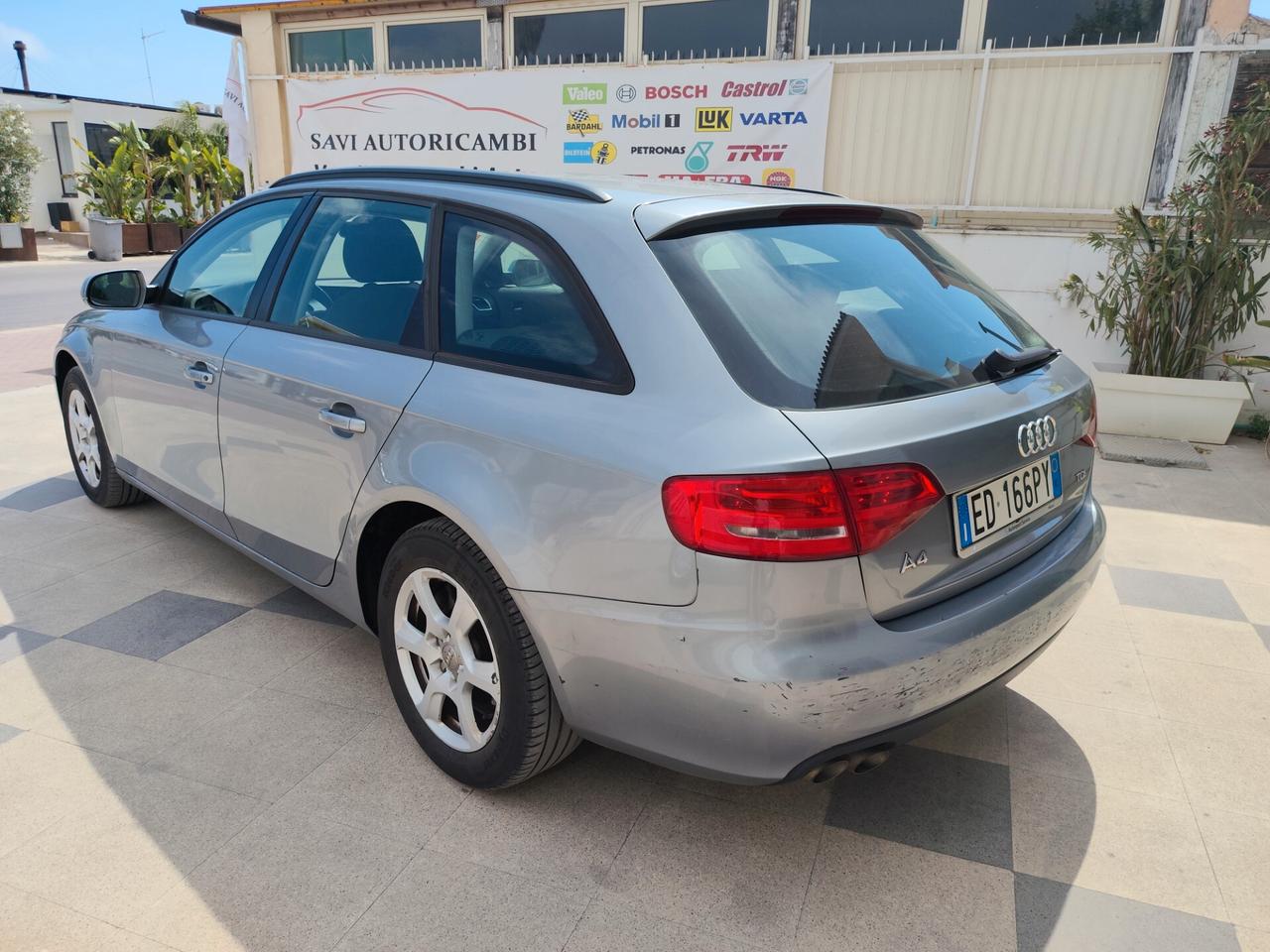 Audi A4 Avant 2.0 TDI 143CV F.AP.