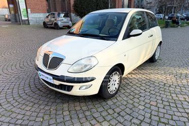 LANCIA Ypsilon 1.2 Oro