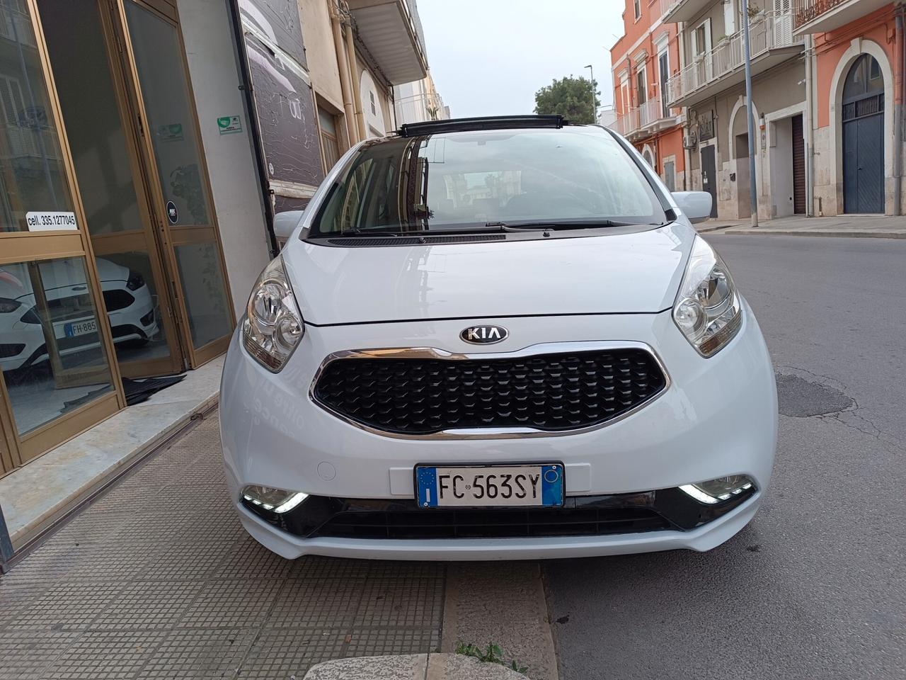 Kia Venga 1.4 CRDi 90CV COOL TETTO NAVI CAMERA