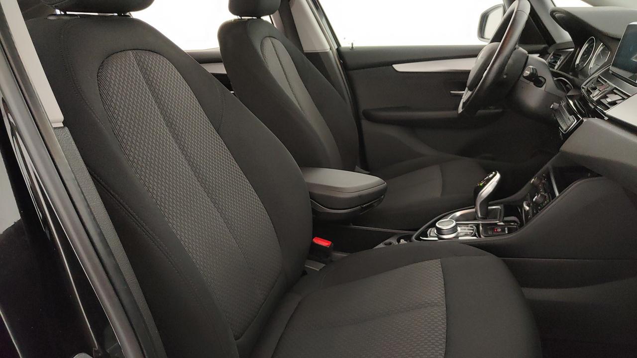BMW 216d Active Tourer Business auto my20