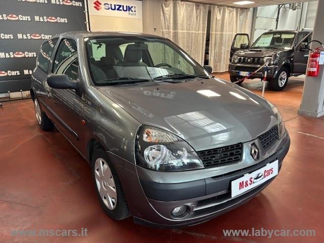 RENAULT Clio 1.4 16V 3p. Expression