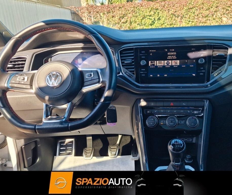 Volkswagen T-Roc NUOVO MODELLO 1.5 TSI 150cv 6M *R-LINE* FULL OPTIONAL