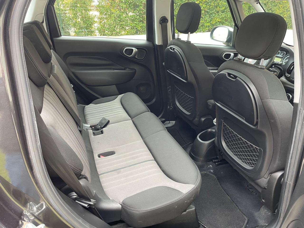 Fiat 500L 1.6 Multijet 120 CV (DOMMYcars)