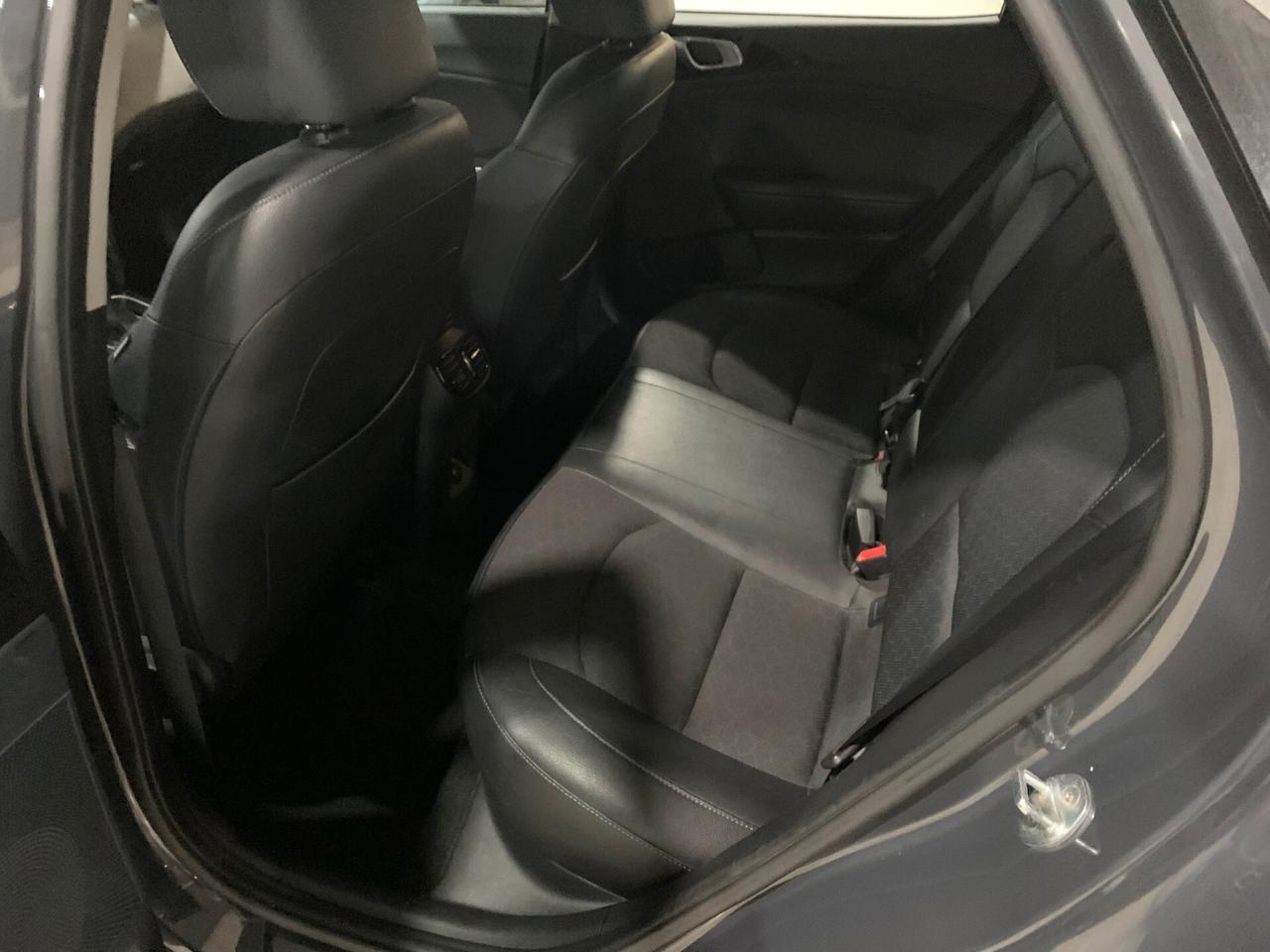 Kia XCeed 1.6 CRDi 136 CV MHEV DCT Business