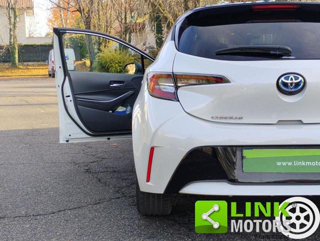 TOYOTA Corolla 1.8 Hybrid Style E-CVT