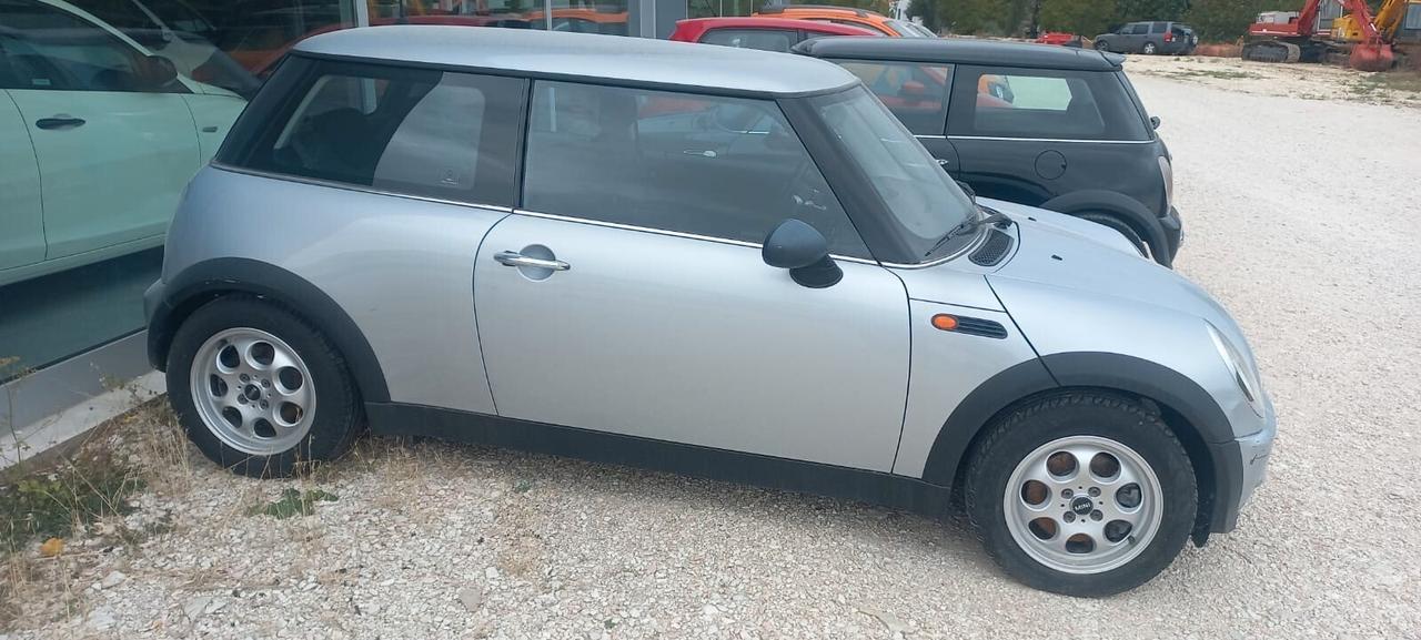 Mini Mini 1.6 16V One