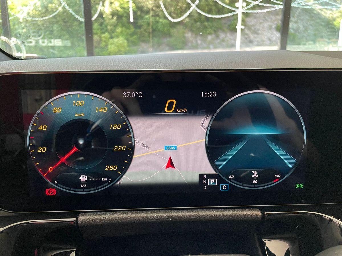 MERCEDES - Classe GLA - 200 d Automatic Premium