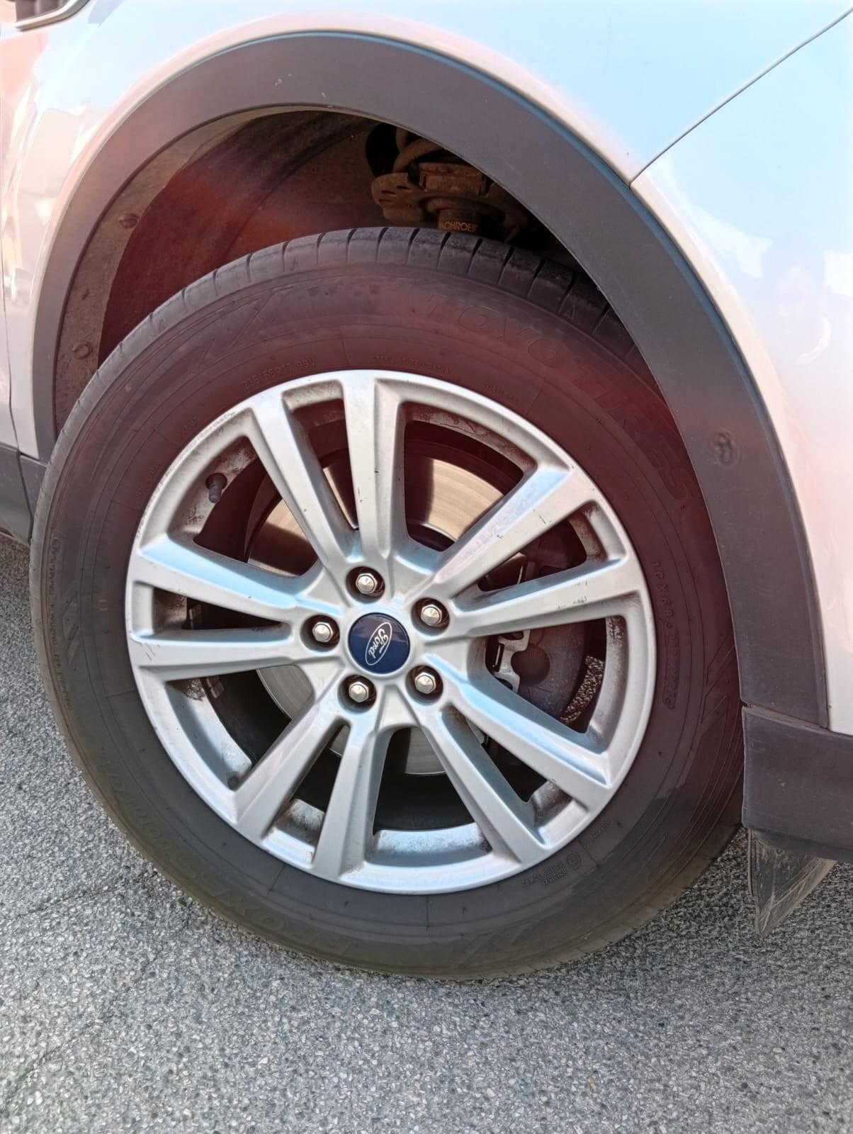 Ford Kuga 2.0 TDCI 150 CV S&S 4WD ST-Line