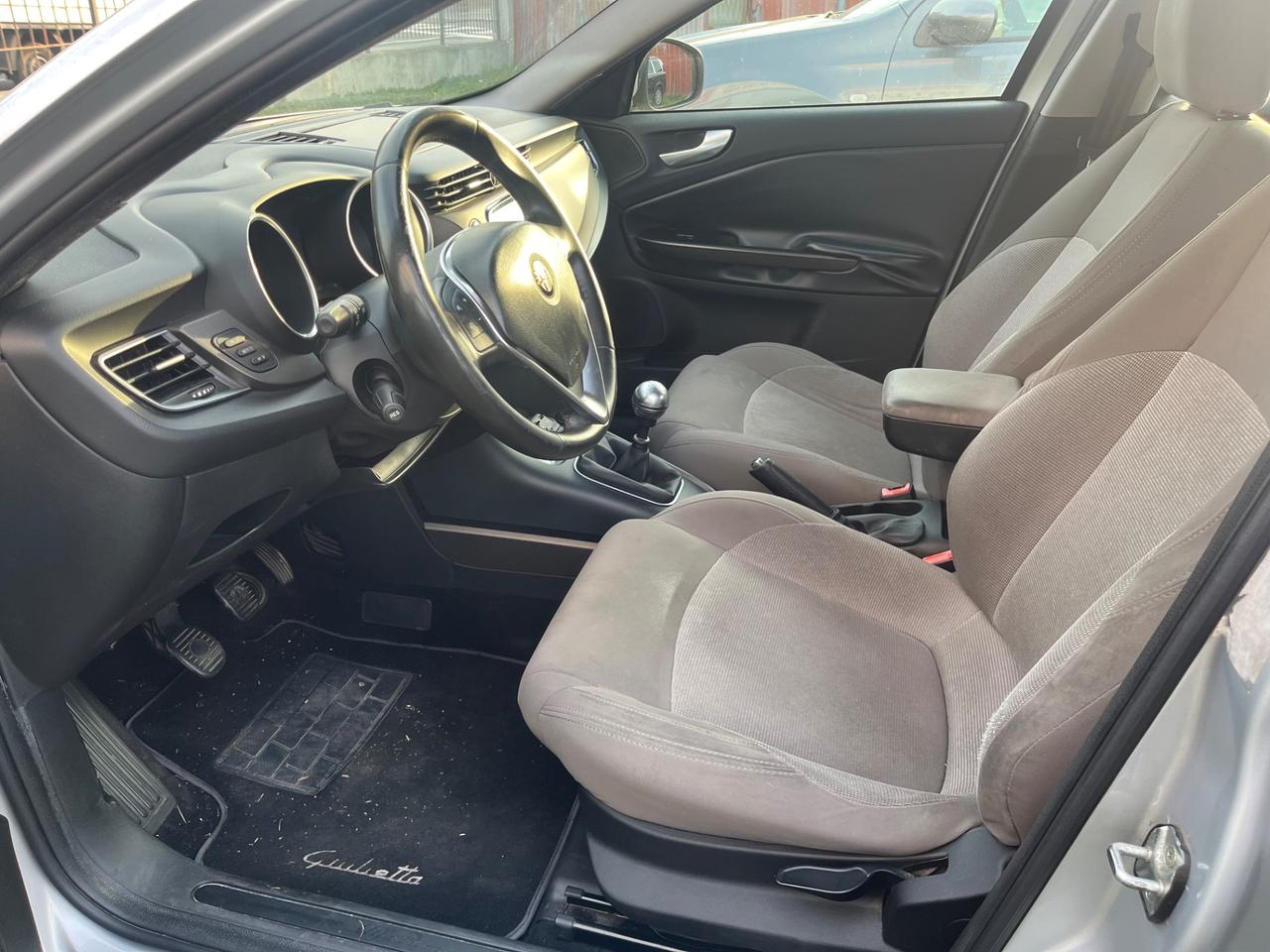 Alfa Romeo Giulietta 1.6 JTDm-2 105 CV Exclusive