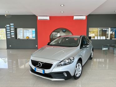 VOLVO V40 CROSS COUNTRY 1.5D STILE PLUS