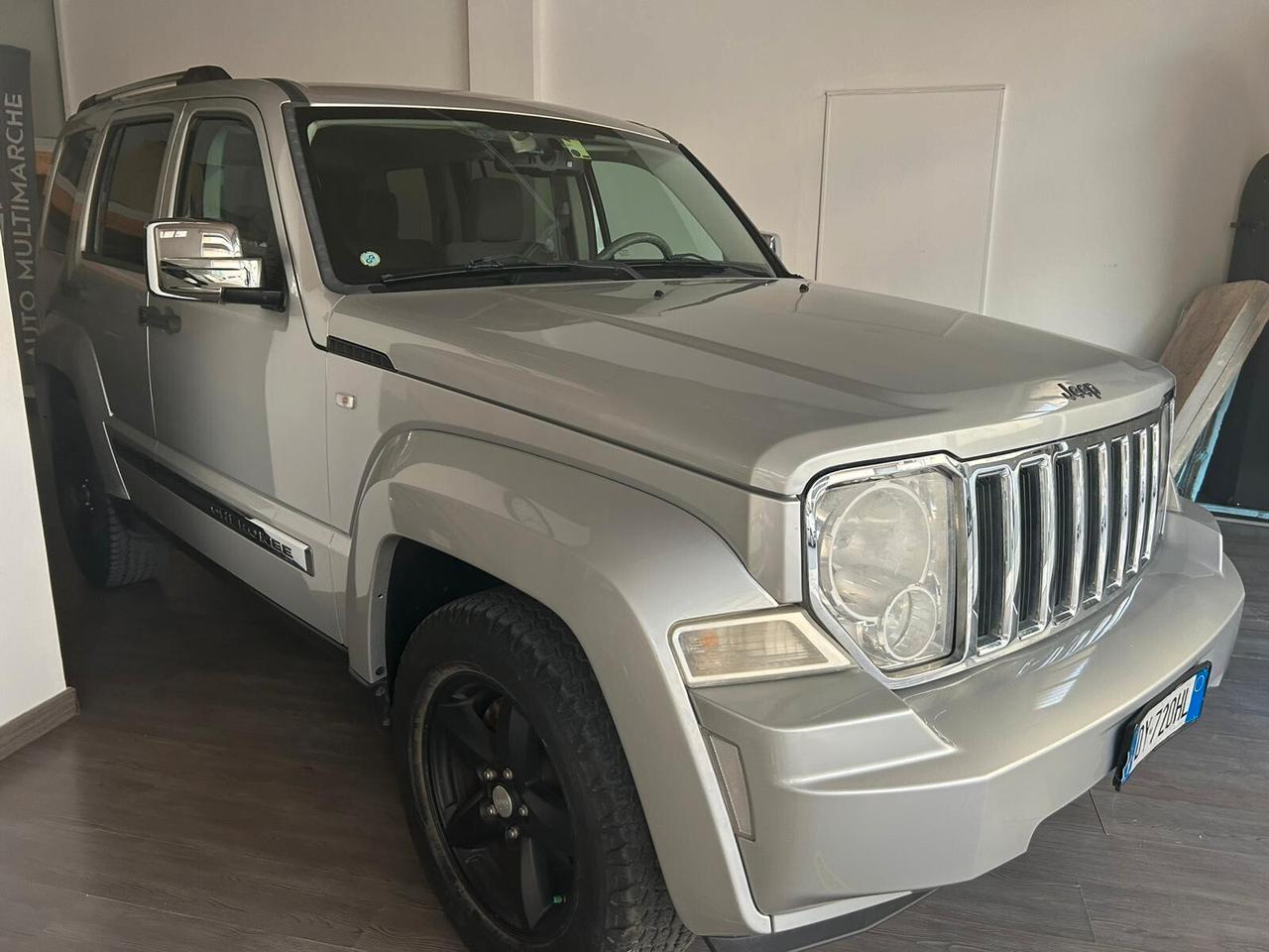 Jeep Cherokee 2.8 CRD DPF Limited Auto
