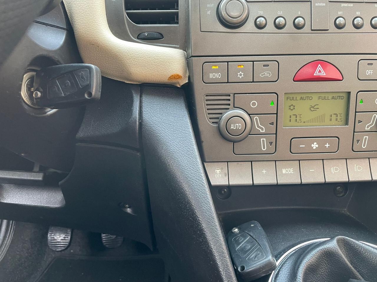 Lancia Ypsilon 1.3 Multijet 16V Platino