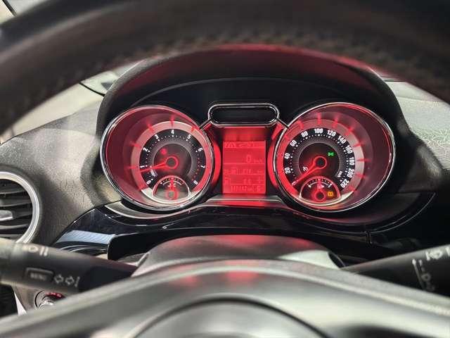 Opel Adam Tetto+Benzina Neopatentati